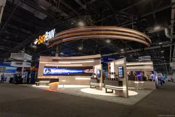 20x20 Peninsula booth design by The Trade Group